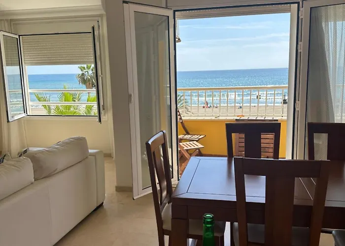 Frontline Deluxe 3br Lägenhet