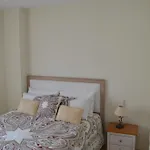 Frontline Deluxe 3br شقة إِستيبونا