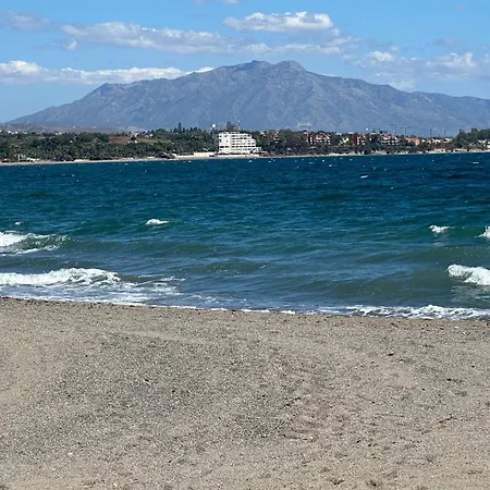 Frontline Deluxe 3br * Estepona