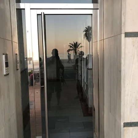 Lägenhet Frontline Deluxe 3br Estepona