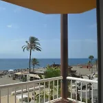 Frontline Deluxe 3br דירה