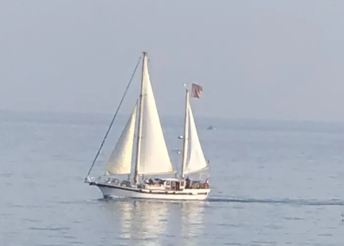 Frontline Deluxe 3br Appartamento