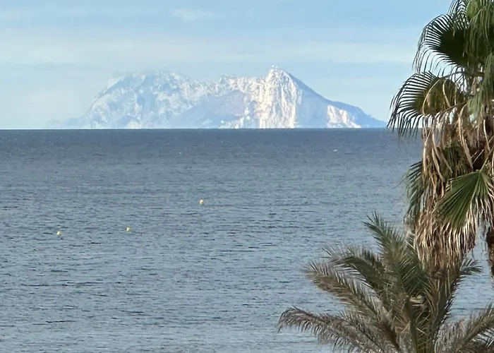 Appartamento Frontline Deluxe 3br Estepona