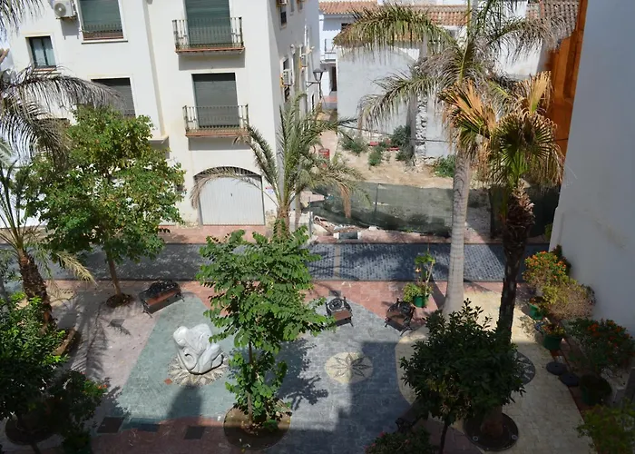 Frontline Deluxe 3br Estepona