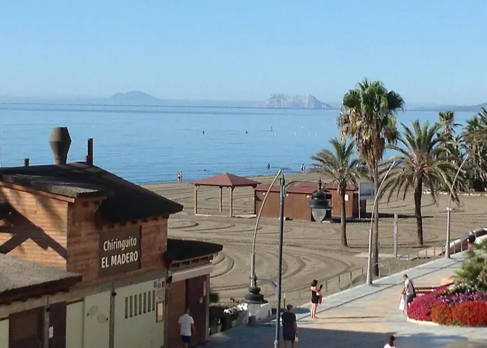 Frontline Deluxe 3br